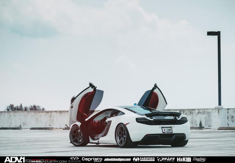  McLaren MP4-12C on ADV.1 Wheels (ADV6TS) 2015 года  (фото 12 из 23)
